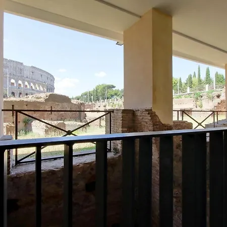 Luxury Domus 1 *