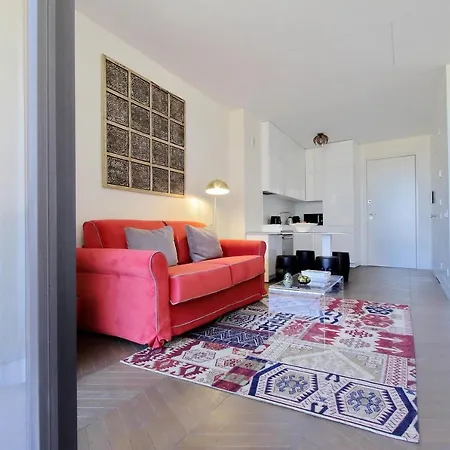 아파트 Luxury Domus 1